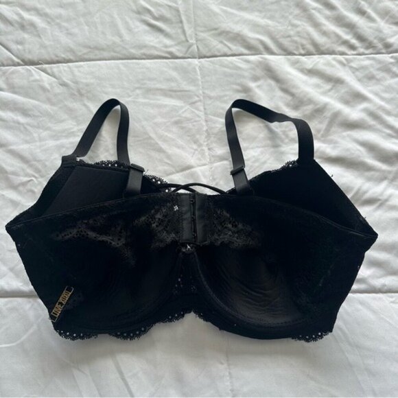 XOXO Plunge Push-Up Bra Elegant Black Lace Bra Size 38D - Picture 5 of 10